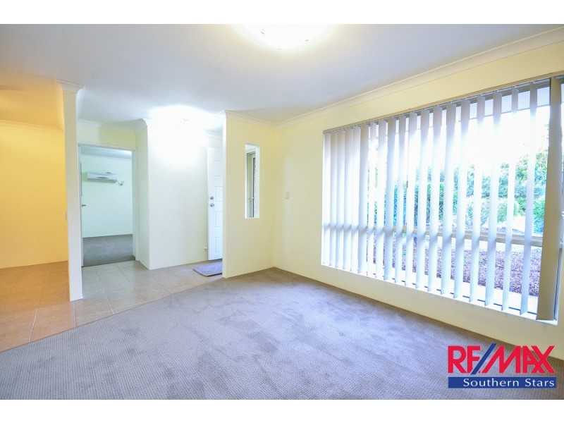 21 Allen Court, Queens Park WA 6107