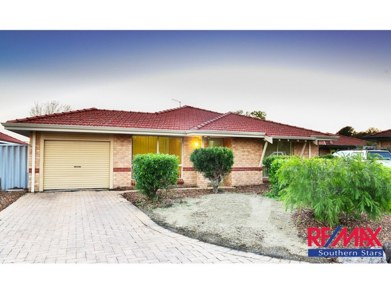 21 Allen Court, Queens Park WA 6107