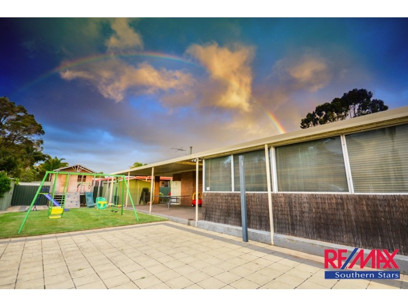 216 Dawson Avenue, Forrestfield WA 6058