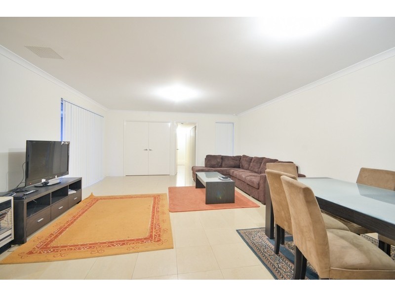 24a Willowmead Way, Kelmscott WA 6111