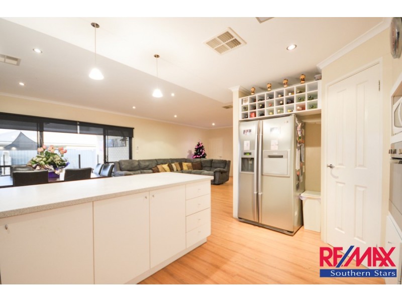 7 Mildura Way, Harrisdale WA 6112