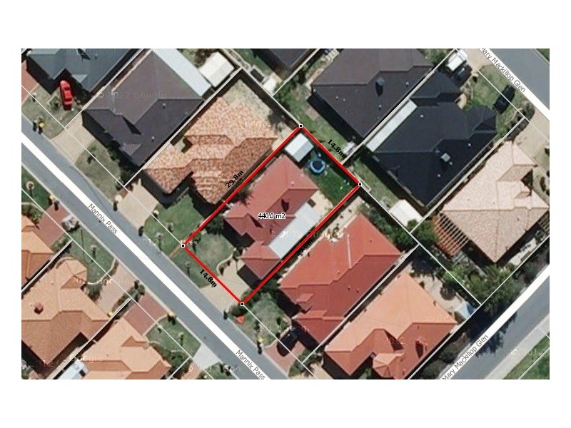 5 Mannix Pass, Queens Park WA 6107