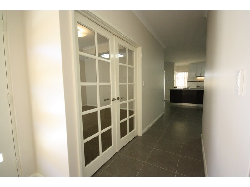 82B Lacey Street, Beckenham WA 6107