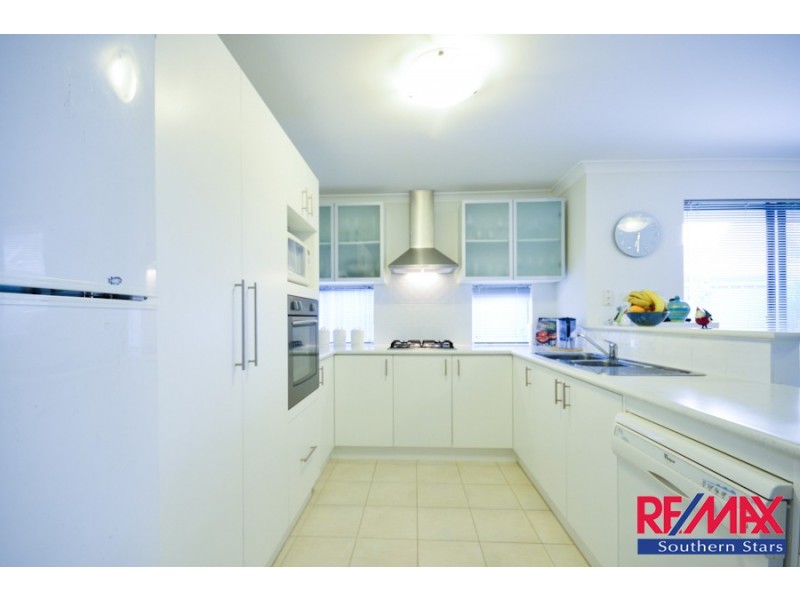 29 Serisier parkway, Queens Park WA 6107