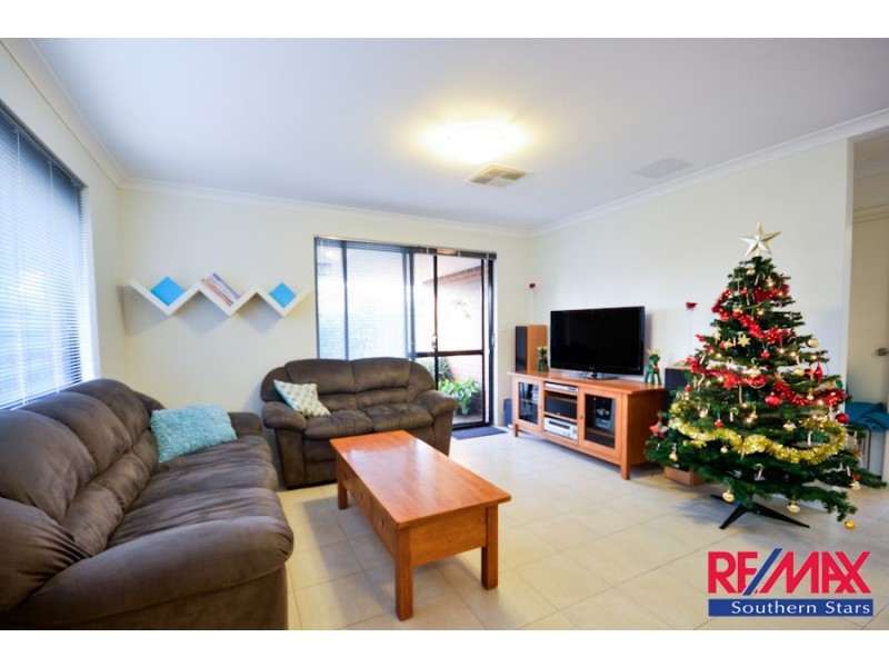 29 Serisier parkway, Queens Park WA 6107