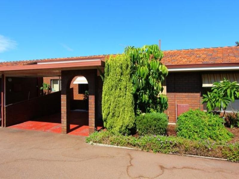 8/188 Fern Road, Wilson WA 6107
