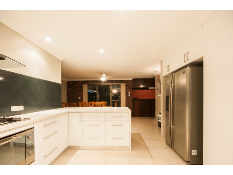 3 Allamanda Way, Forrestfield WA 6058