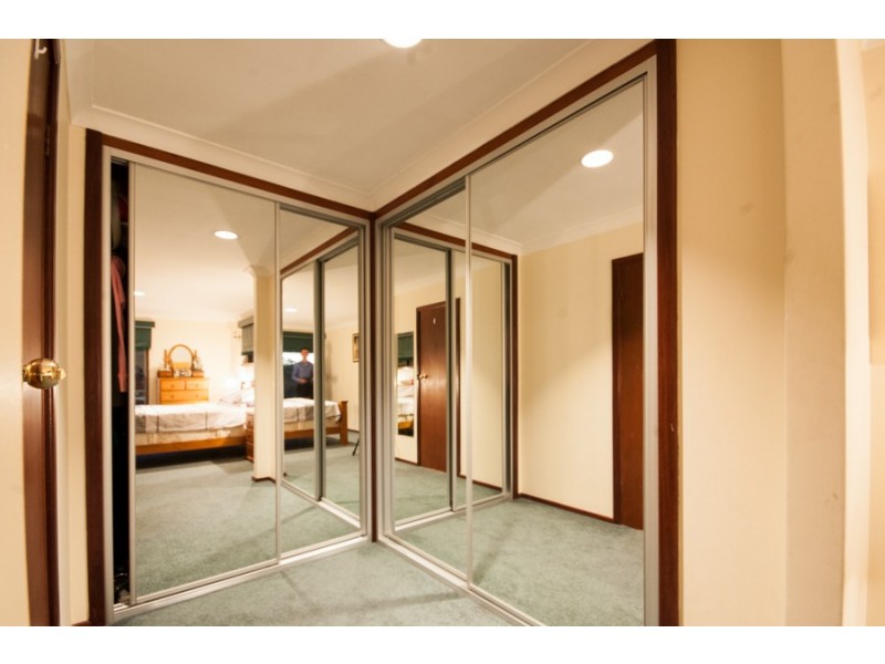 3 Allamanda Way, Forrestfield WA 6058