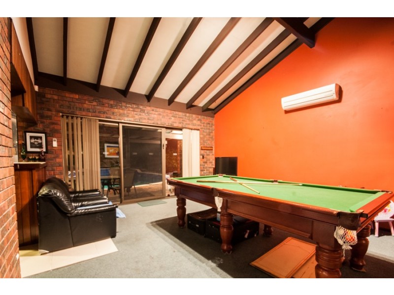 3 Allamanda Way, Forrestfield WA 6058