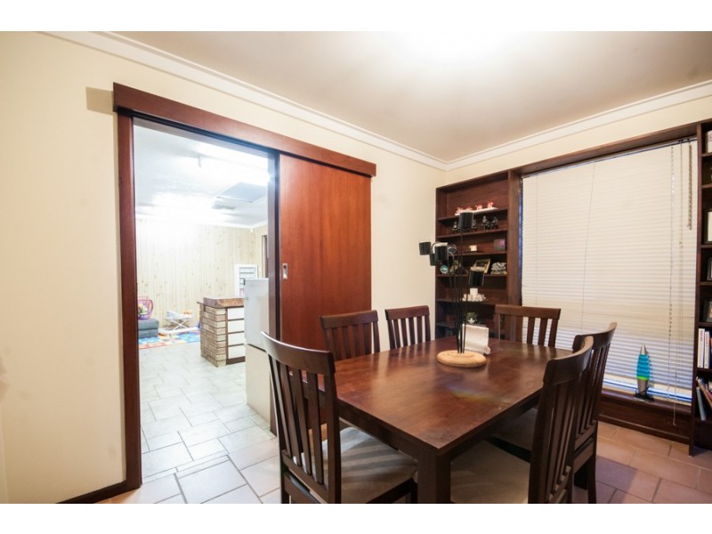 32 Stevenage Street, Huntingdale WA 6110