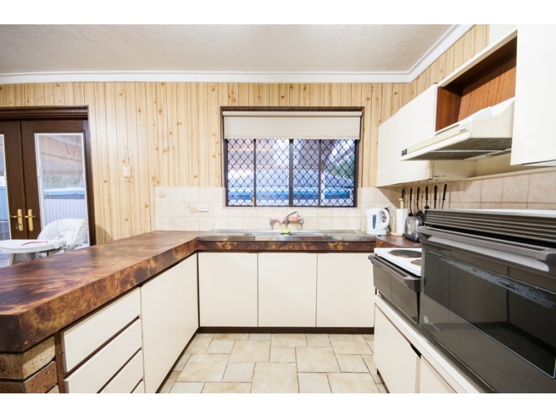 32 Stevenage Street, Huntingdale WA 6110