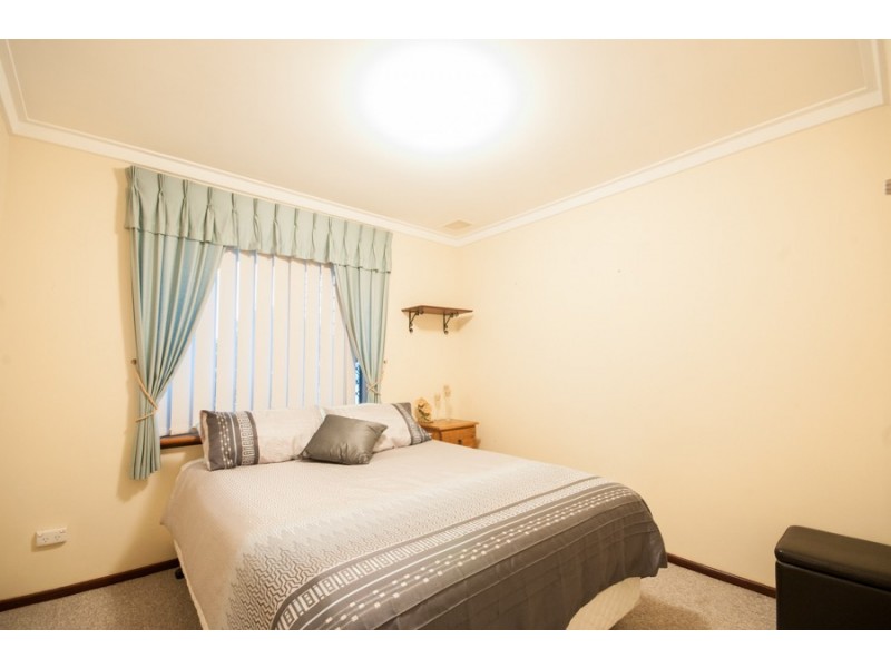 20 Allamanda Way, Forrestfield WA 6058