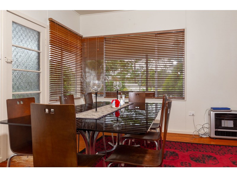 11 Denham Avenue, Denhams Beach NSW 2536