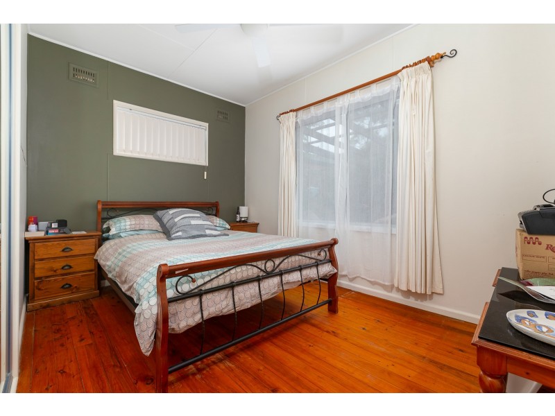 11 Denham Avenue, Denhams Beach NSW 2536