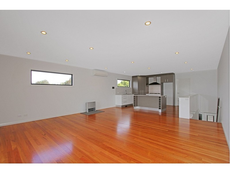 2/65 Golf Links Drive, Batemans Bay NSW 2536