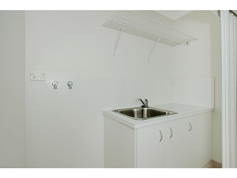 2/65 Golf Links Drive, Batemans Bay NSW 2536