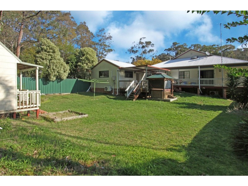 3 Sandpiper Place, Catalina NSW 2536