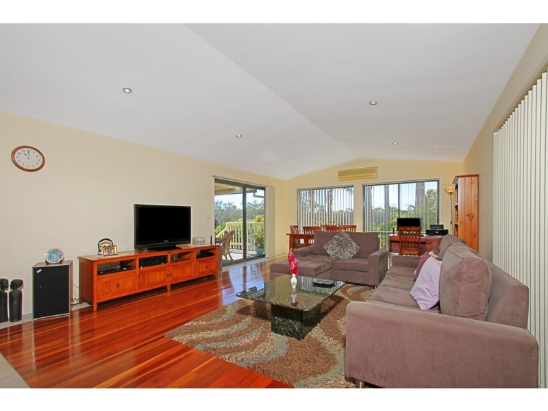 6 Lord Place, North Batemans Bay NSW 2536