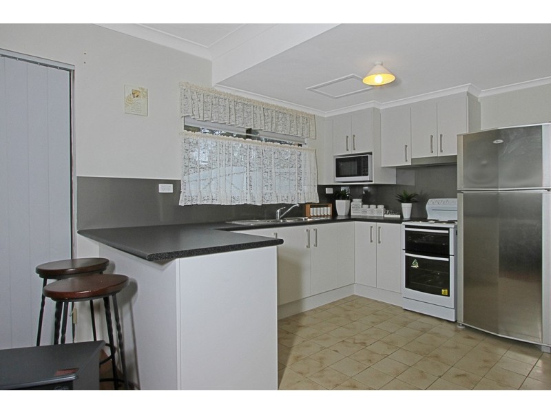 2/72 Surf Beach Avenue, Surf Beach NSW 2536