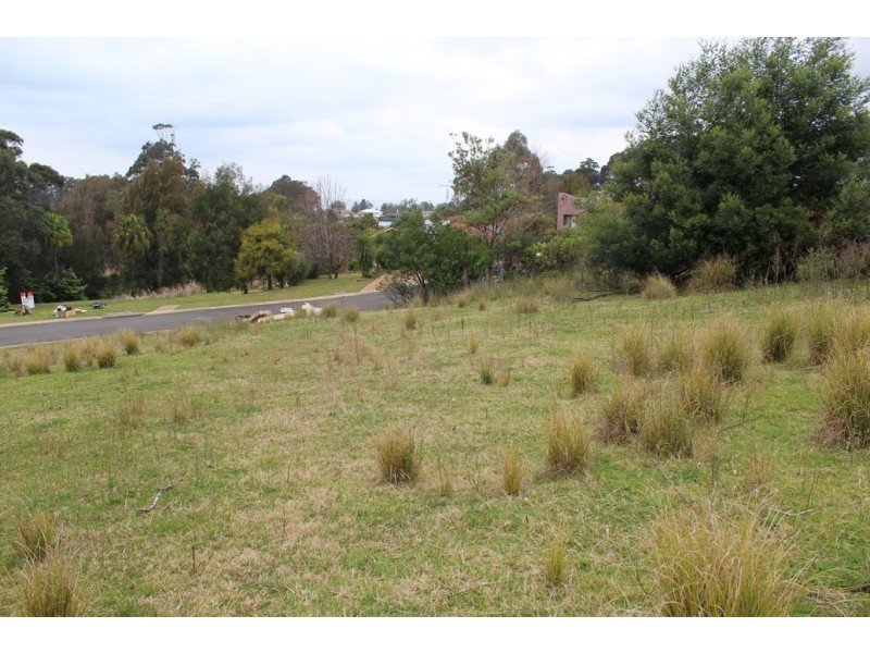 7 Henry Place, Long Beach NSW 2536