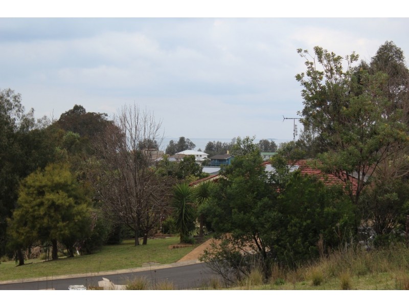 7 Henry Place, Long Beach NSW 2536