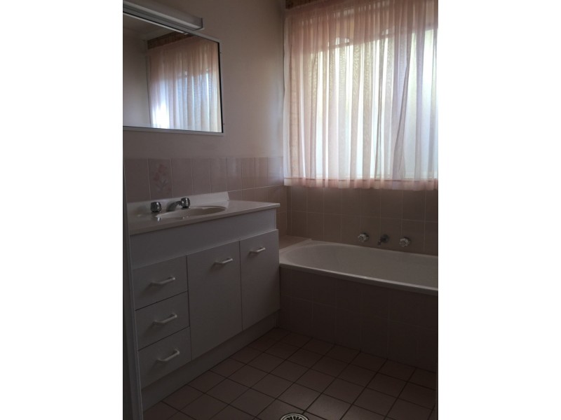 1/1 Tristania Parade, Maloneys Beach NSW 2536