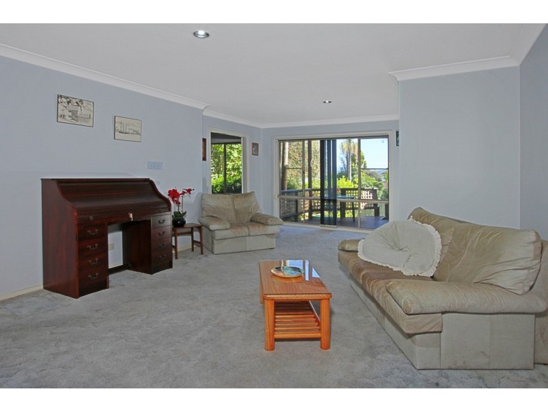 9 Wattle Crescent, Batehaven NSW 2536