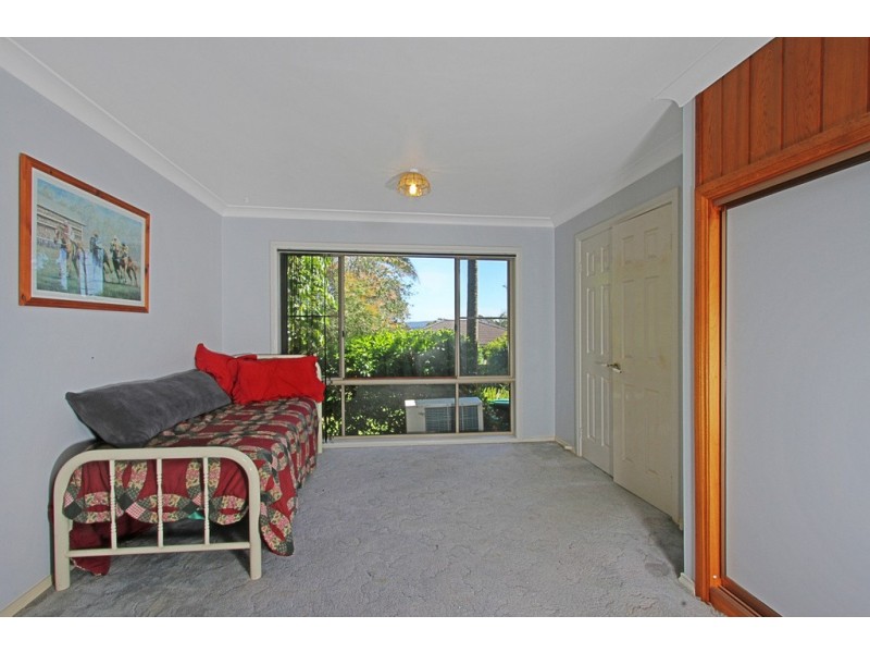 9 Wattle Crescent, Batehaven NSW 2536