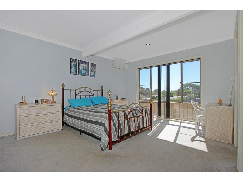 9 Wattle Crescent, Batehaven NSW 2536