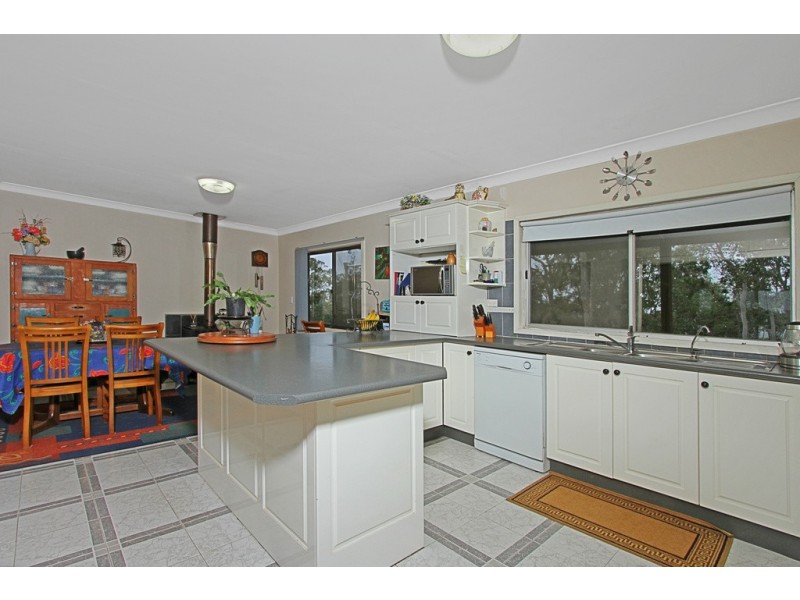 154 McCardys Creek Road, Nelligen NSW 2536