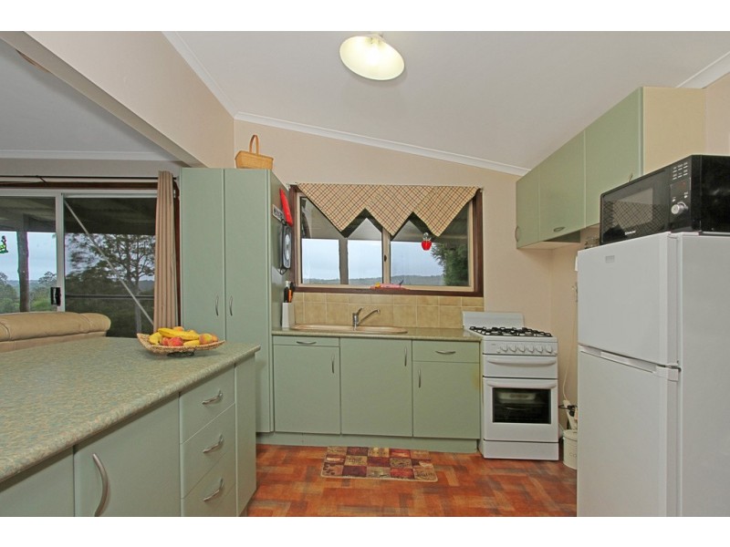 154 McCardys Creek Road, Nelligen NSW 2536