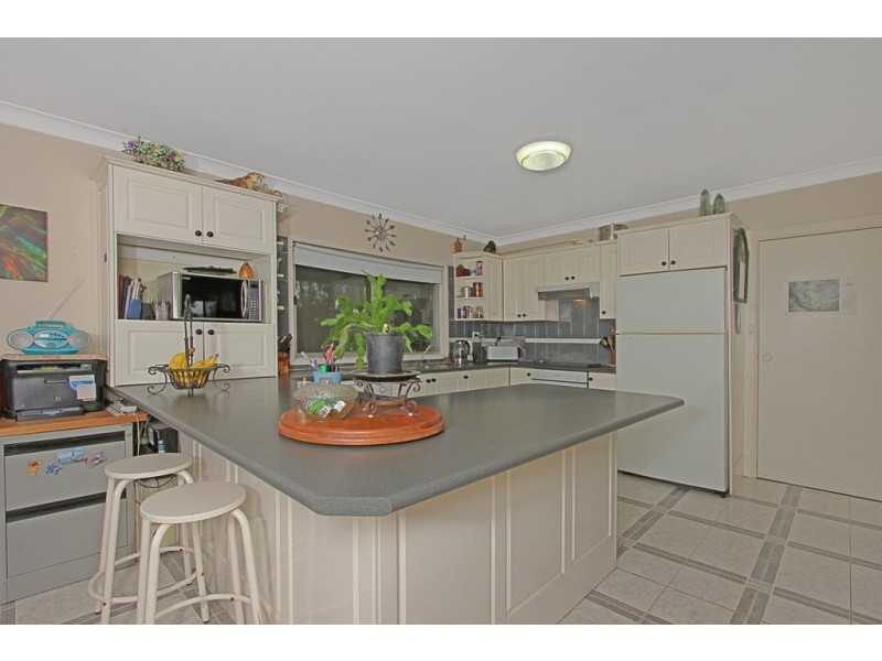 154 McCardys Creek Road, Nelligen NSW 2536