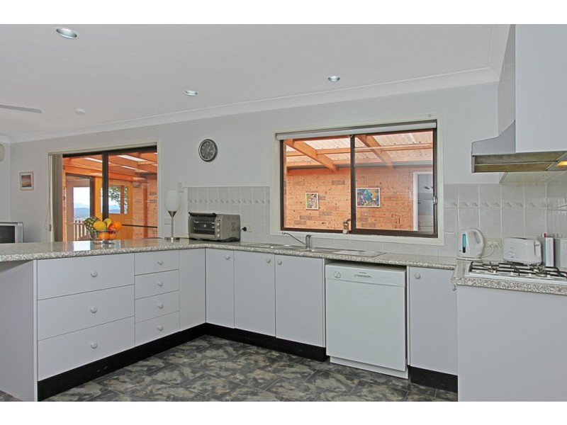 30 Ridge Street, Catalina NSW 2536