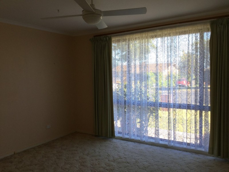 32 HILLTOP CRESCENT, Surf Beach NSW 2536