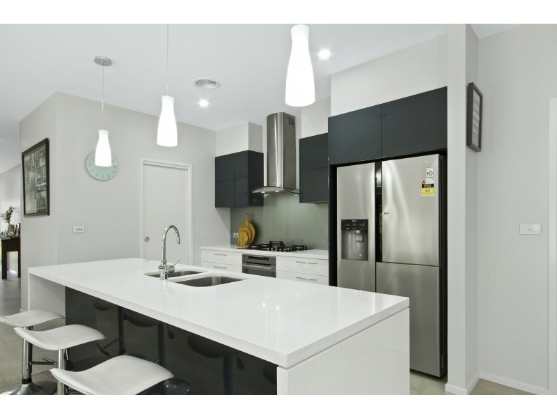 9 Nuyen Place, Long Beach NSW 2536