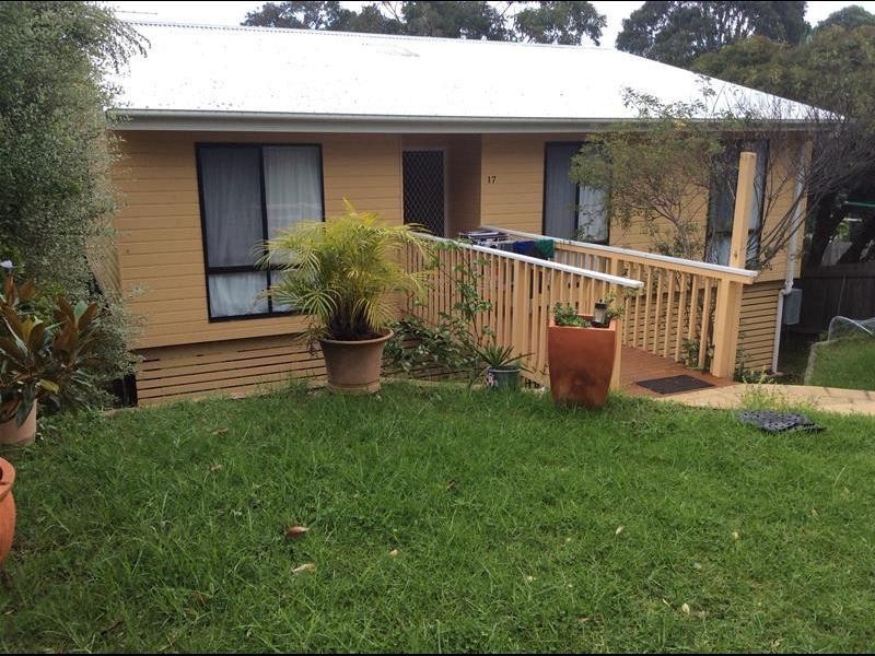 17 Mulgowrie Street, Malua Bay NSW 2536