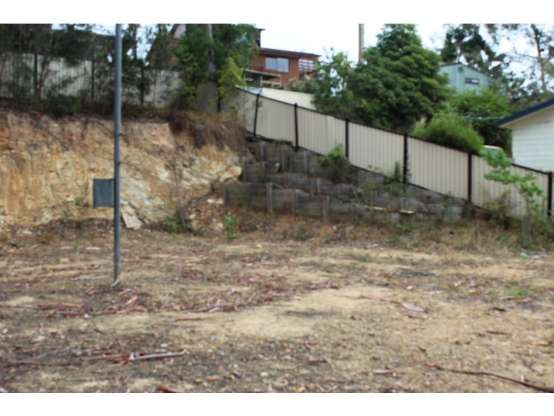 121 Country Club Drive, Catalina NSW 2536