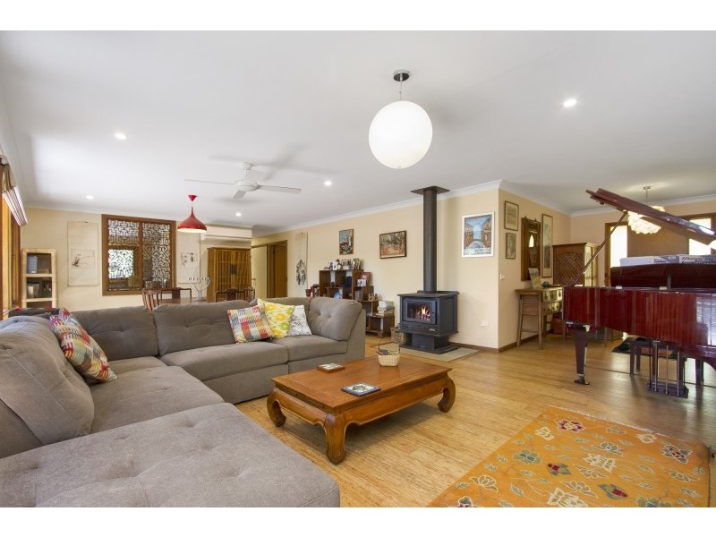 67 Candlagan Drive, Broulee NSW 2537