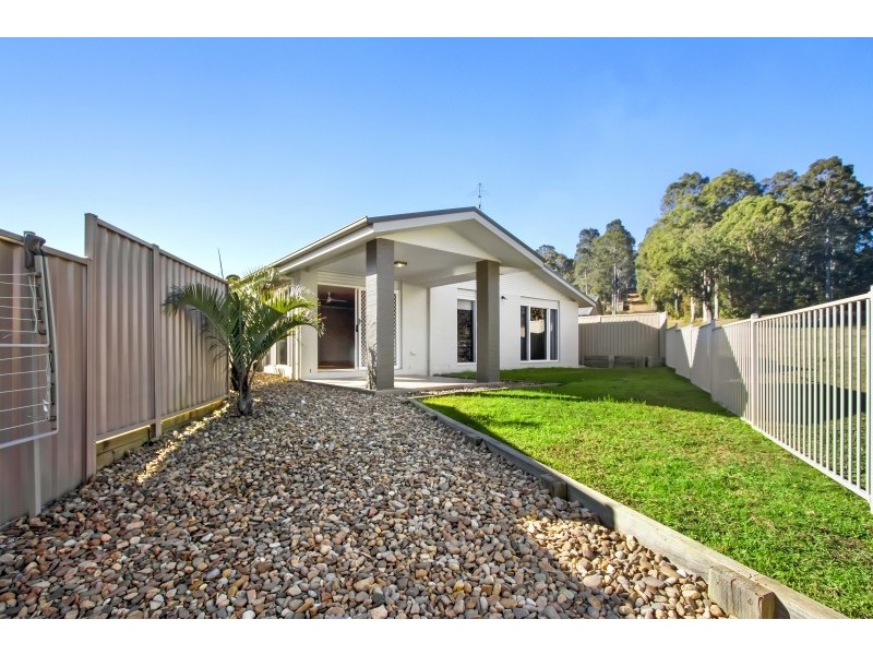 16 Nuyen Place, Long Beach NSW 2536