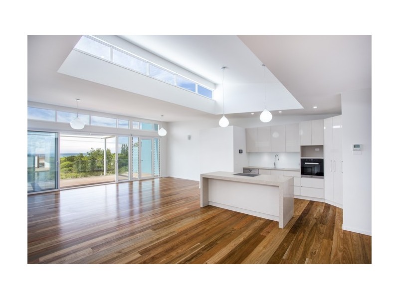 2/101 Coronation Drive, Broulee NSW 2537