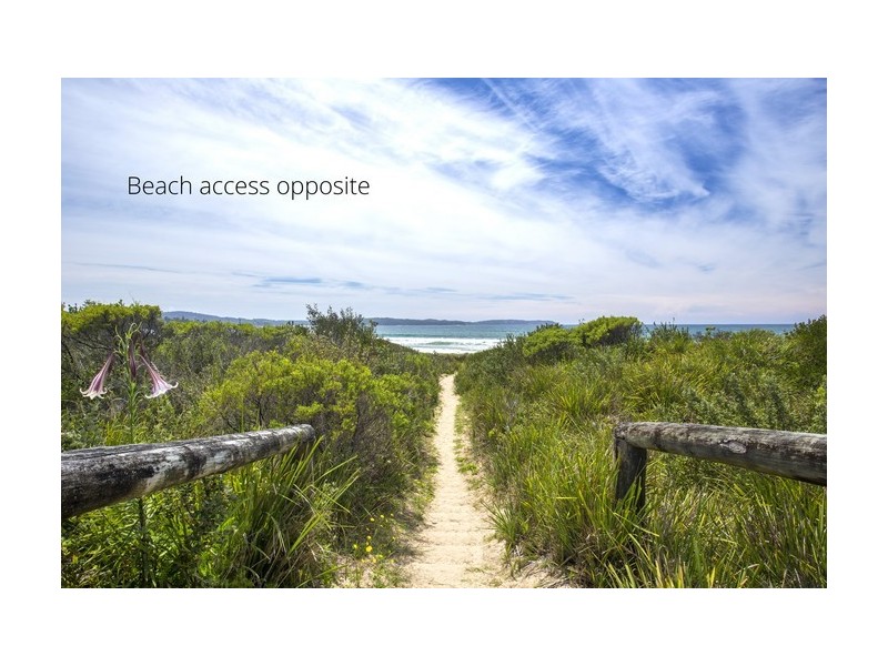 2/101 Coronation Drive, Broulee NSW 2537