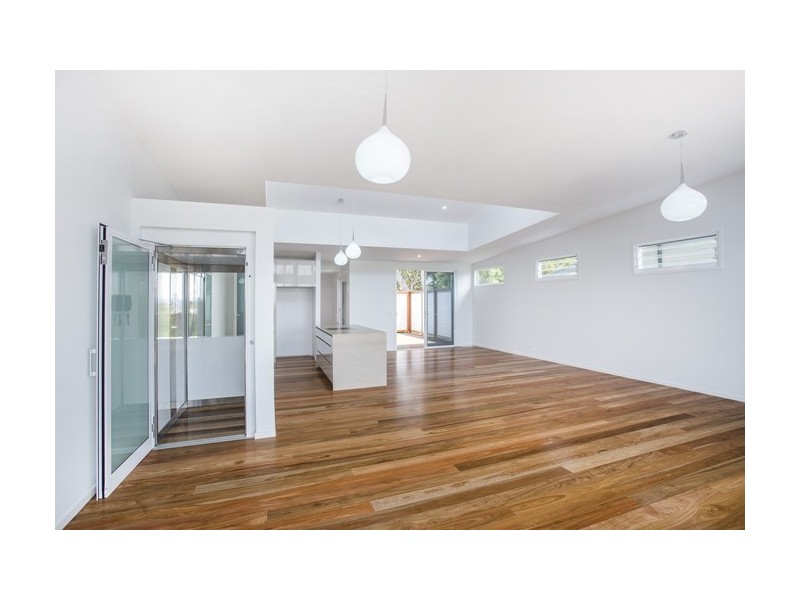 2/101 Coronation Drive, Broulee NSW 2537