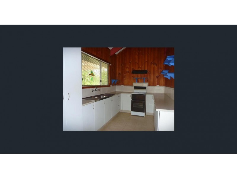 7 Flinders Way, Surf Beach NSW 2536