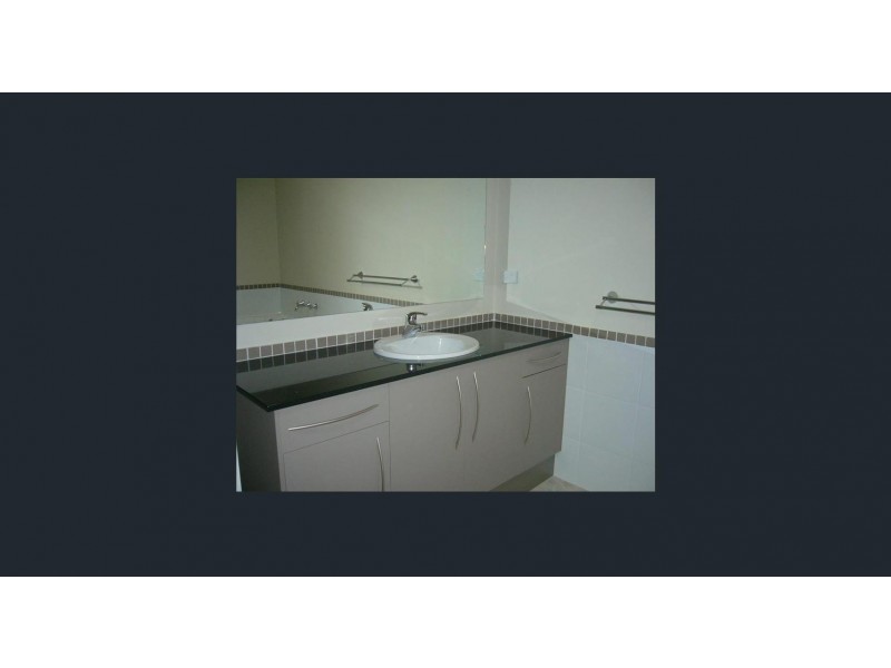 13/5 Crag Road, Batehaven NSW 2536