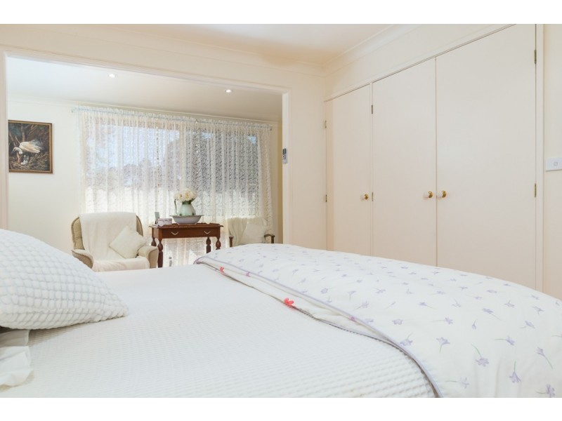 16 Christopher Crescent, Batehaven NSW 2536