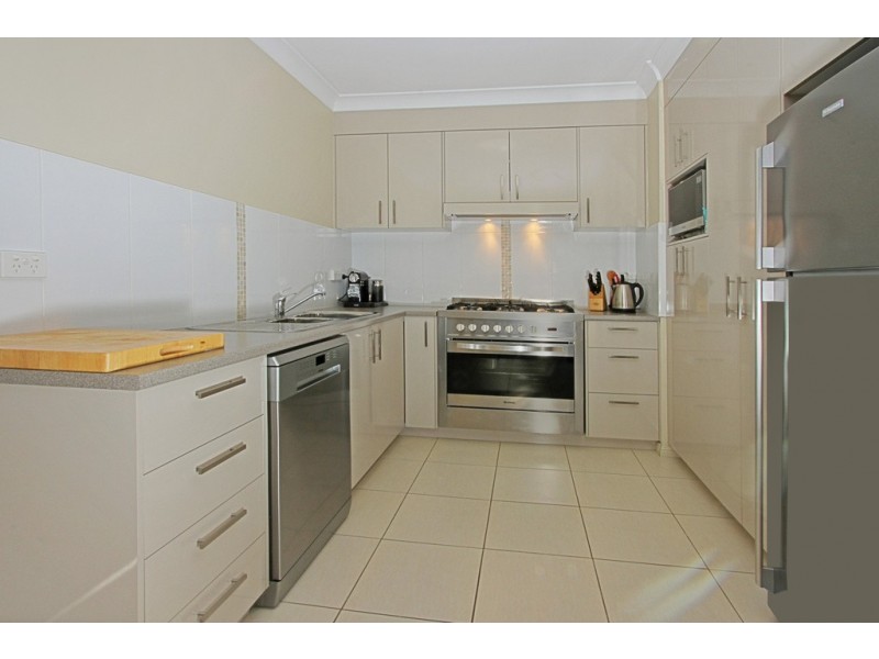 4/4 Lisa Place, Sunshine Bay NSW 2536