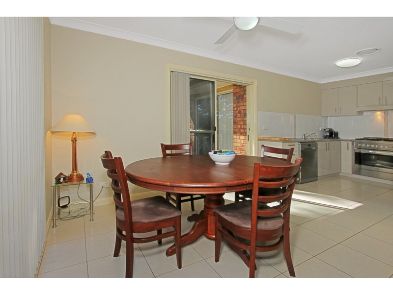 4/4 Lisa Place, Sunshine Bay NSW 2536