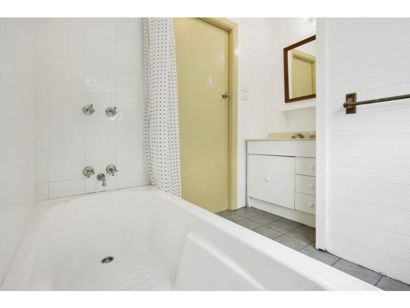 30 Sydney Street, Mogo NSW 2536