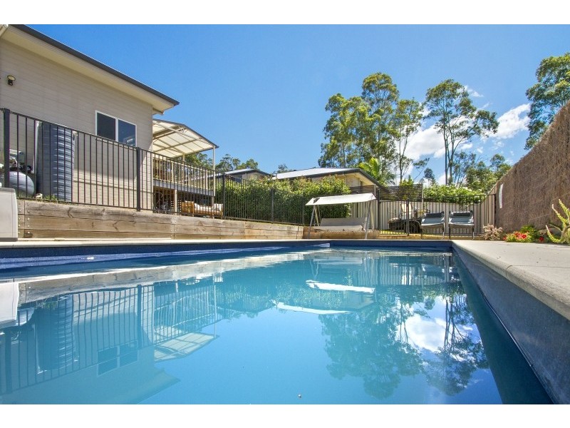 4 Luks Way, Batehaven NSW 2536