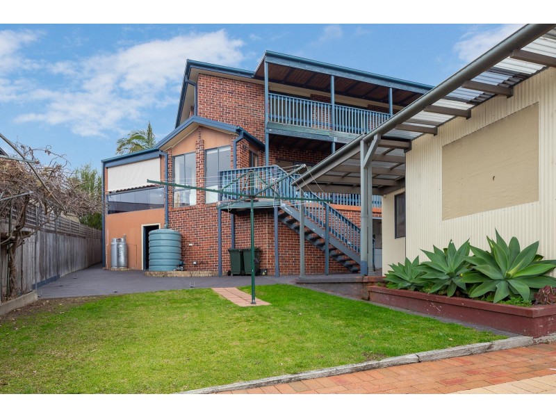 16 Coogee Street, Tuross Head NSW 2537